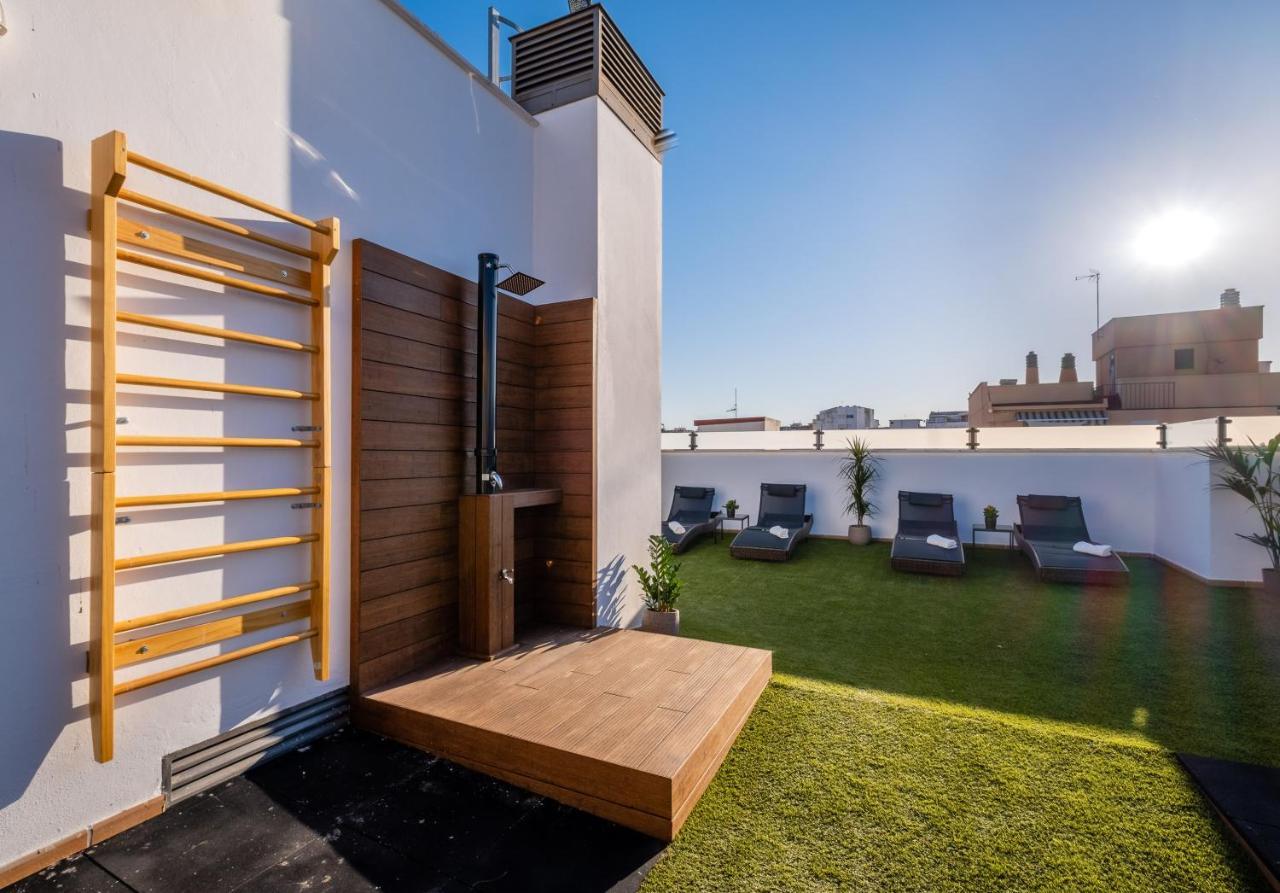 Juan De Austria Apartment Malaga Bagian luar foto